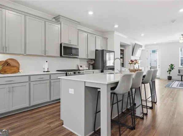 3370 Oak Harbor Dr, Peachtree Corners, GA 30092