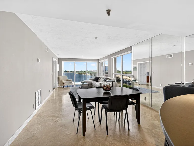 3901 S Flagler Dr #703 — Photo 8