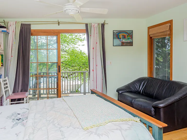 77 Lake Dr — Photo 19