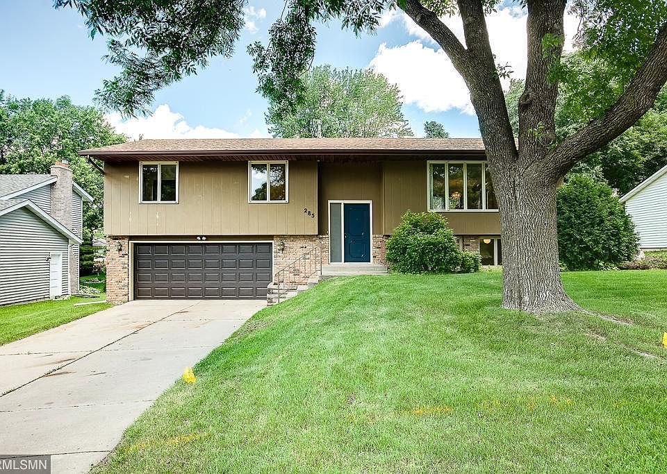 1st image of 285 Runge Ln