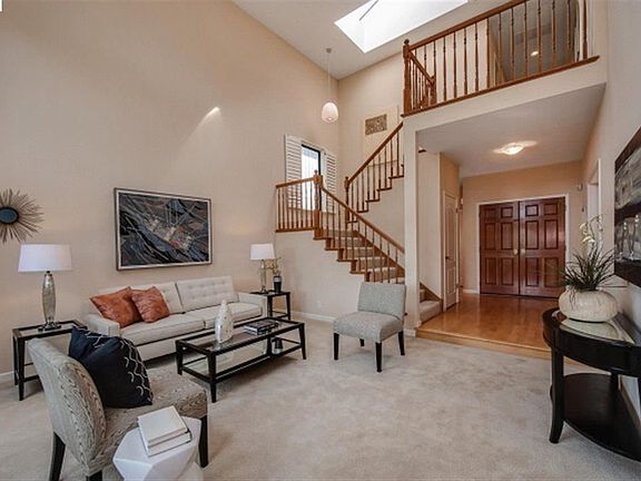 3rd image of 4969 Stoneridge Ct