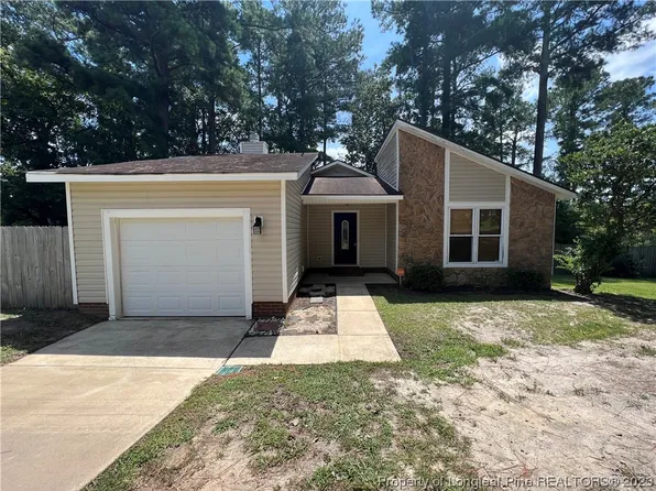 1020 Vesper Ln, Fayetteville, NC 28311