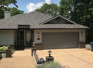 3 Mayfair Ln, Bella Vista, AR 72715