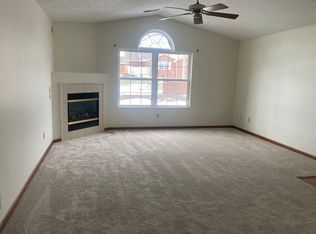 801 Briarcrest Ln, Dalton, OH 44618