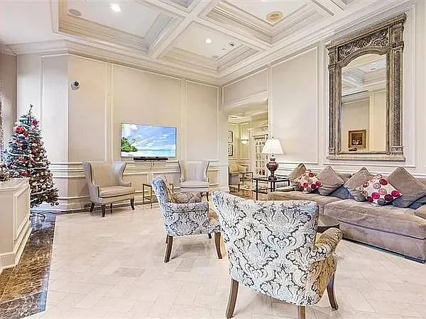 Club Room