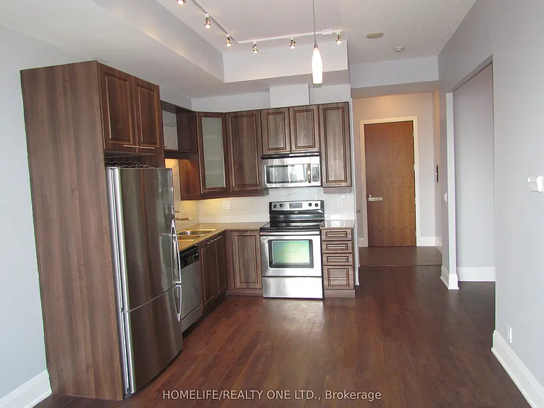 500 Sherbourne St S #3104 — Photo 2