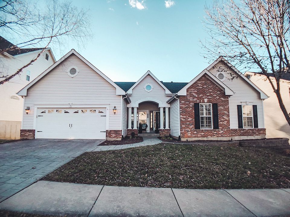 Open House Sunday 3/31 2-4pm