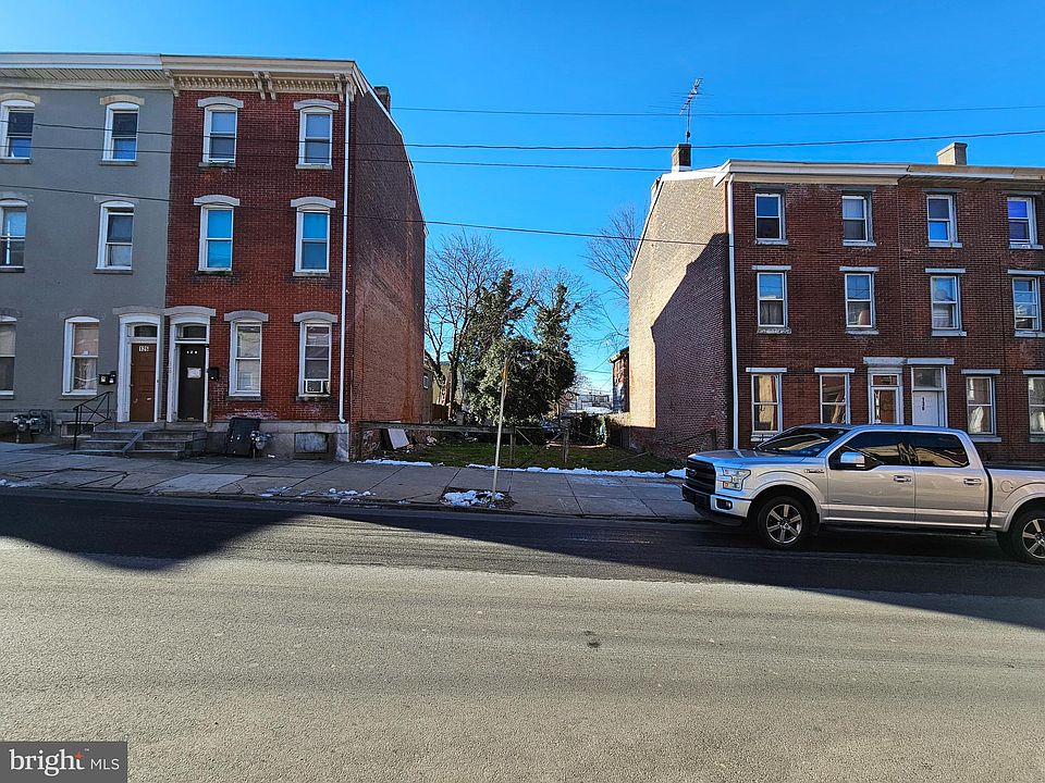 1st image of 130 W Marshall St