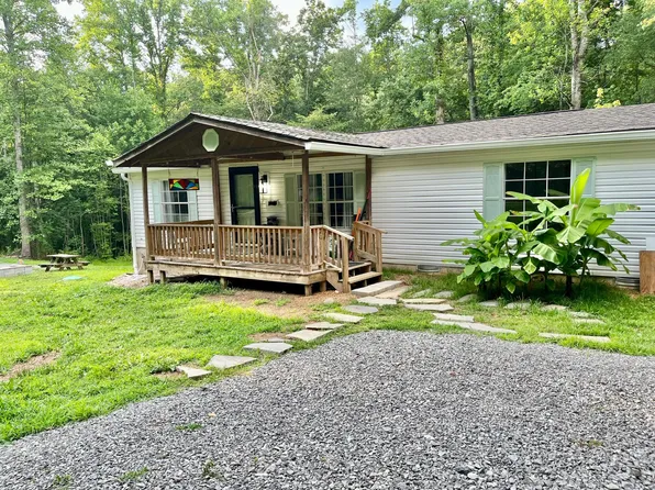 1819 Lewis Mine Rd, Signal Mountain, TN 37377