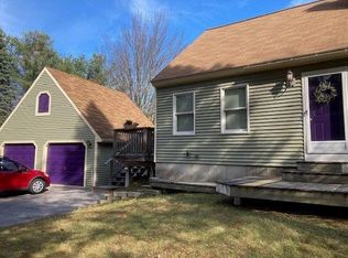 188 Brackett Rd, Gorham, ME 04038