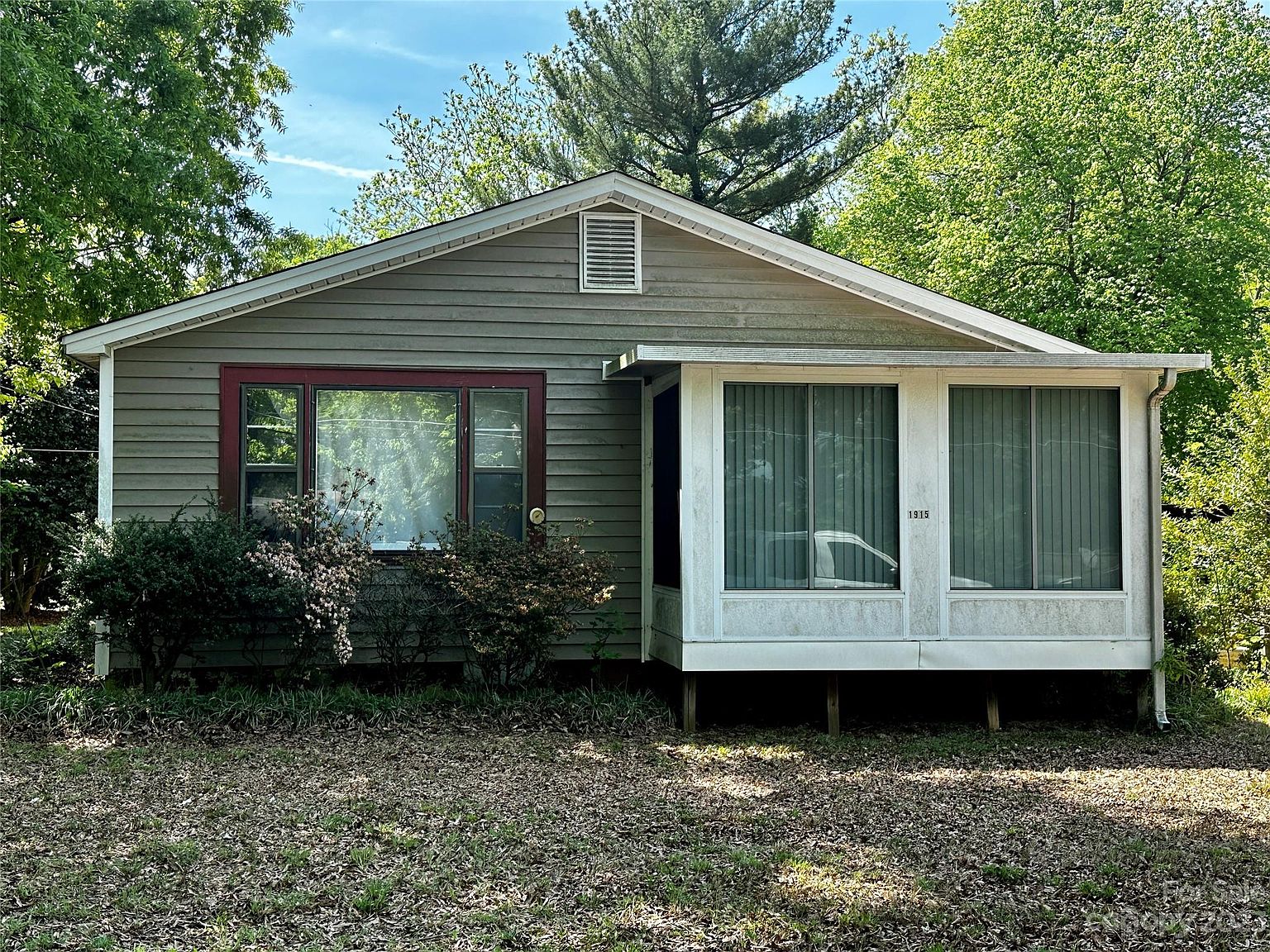 1915 Rayon St, Statesville, NC 28677 Zillow