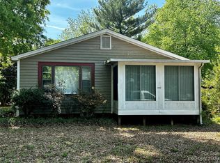 1915 Rayon St, Statesville, NC 28677