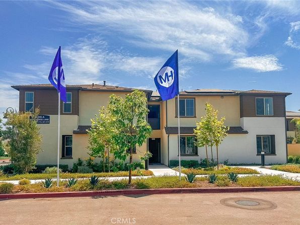 9001 Cerise Ln, Cypress, CA 90630