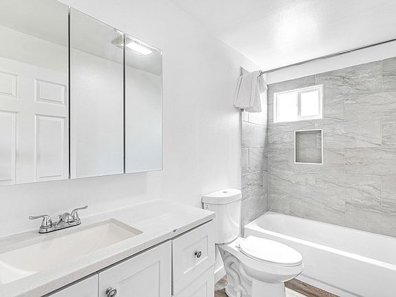 5th image of 8910 S Avalon Blvd #1/2