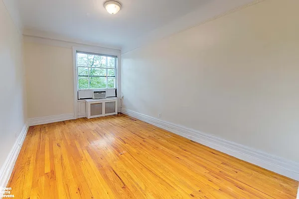 Rented by Brown Harris Stevens | media 16