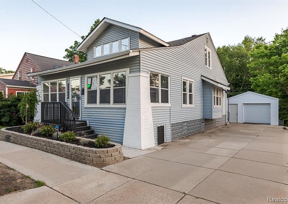 25949 E Huron River Dr, Flat Rock, MI 48134 Zillow