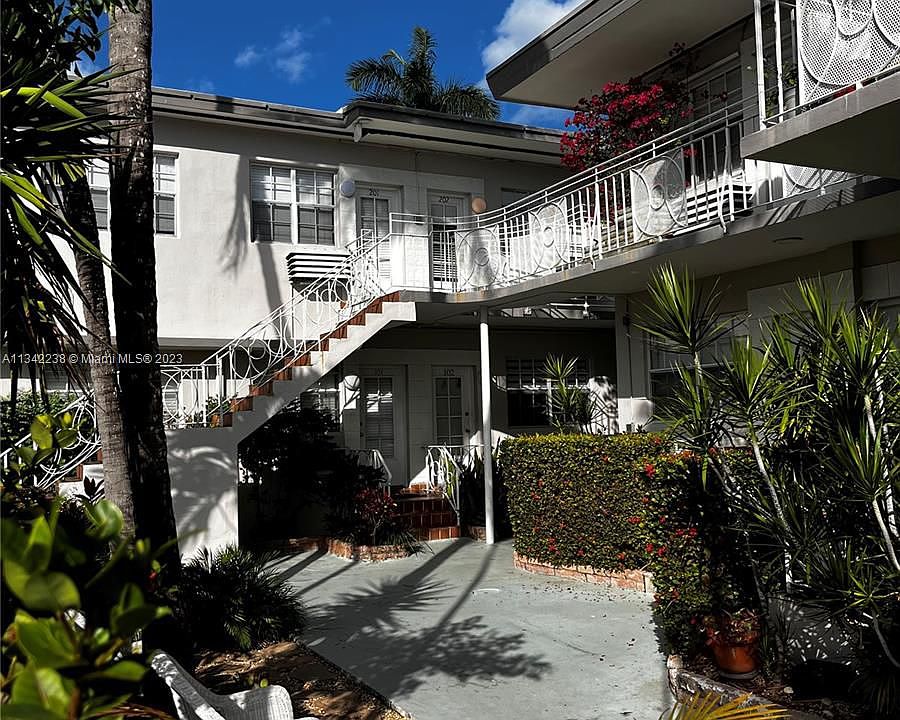 1st image of 717 Espanola Way APT 102