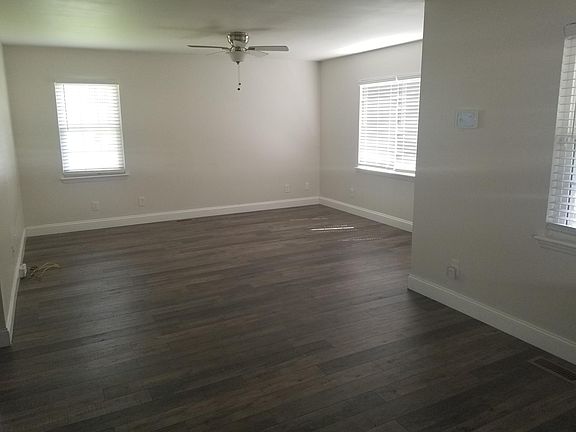 Den (view from the kitchen)