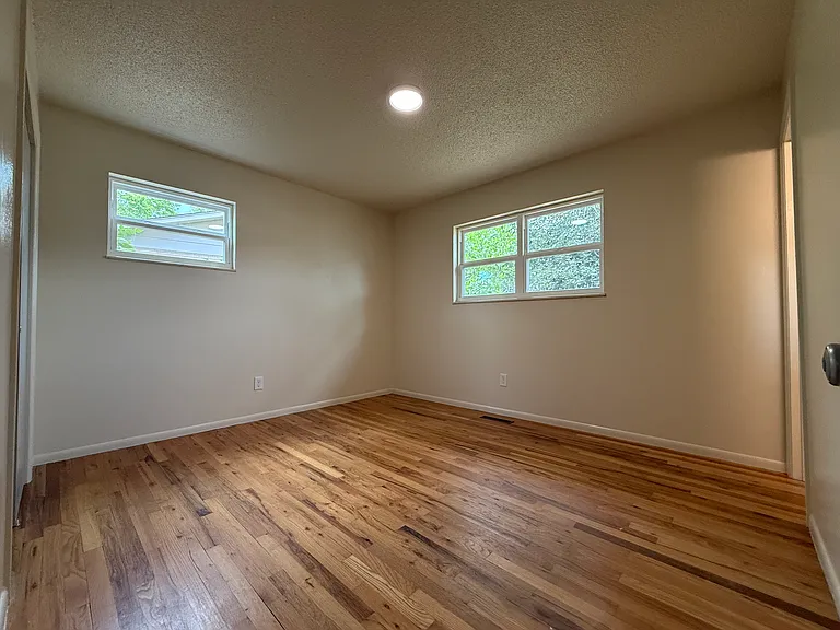 4630 Macky Way — Photo 10