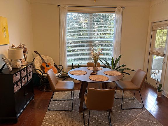 5th image of 2244 Ashley Crossing Dr Unit 213