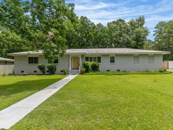 713 Bridlewreath Ave, Dothan, AL 36301