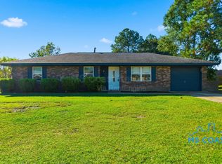 609 Temple Dr, Gulfport, MS 39503