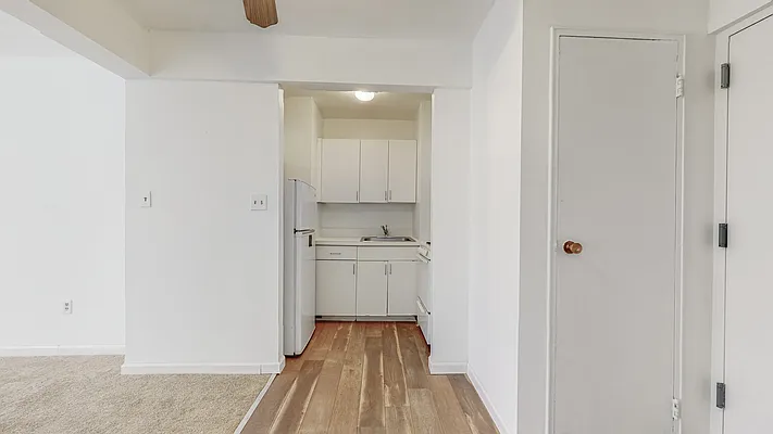 Sold by RE MAX Team | media 4