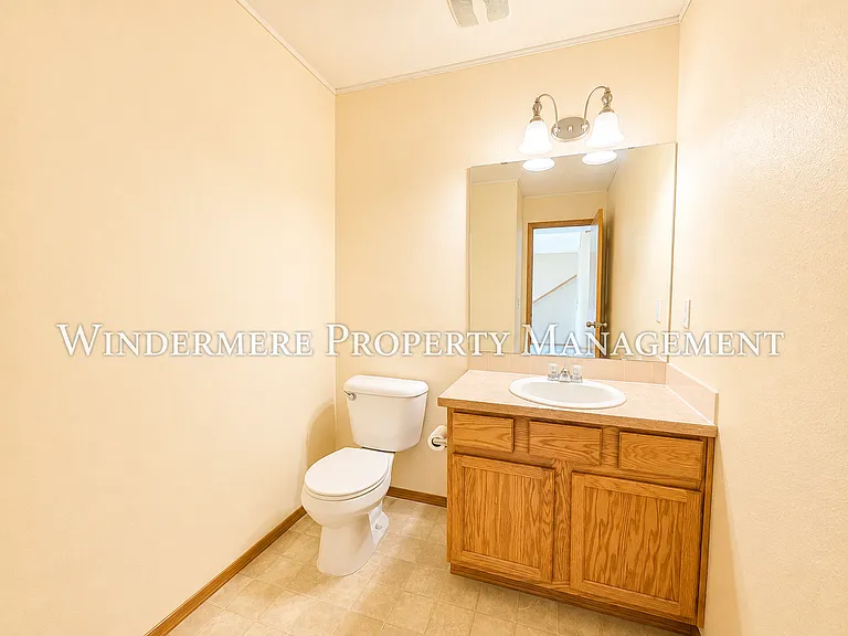 3005 NE Yale Way — Photo 20