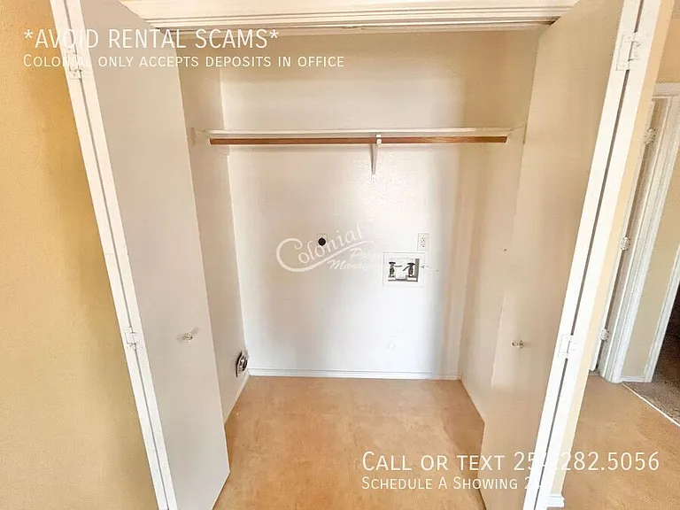 1703 Benttree Dr #C — Photo 15
