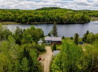 668 Chemin Du Ruisseau, Val Des Monts, QC J8N 1G4