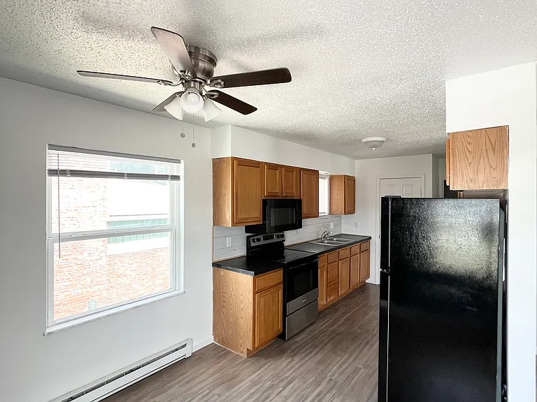 119 N 1st St #36 — Photo 5