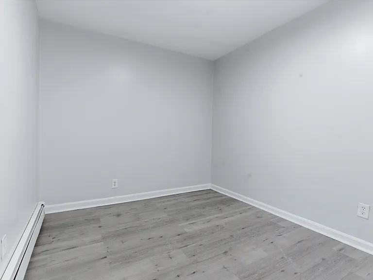 92 Sylvian St #1 — Photo 15