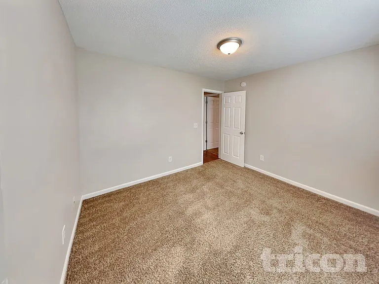 308 Fox Trot Dr — Photo 16