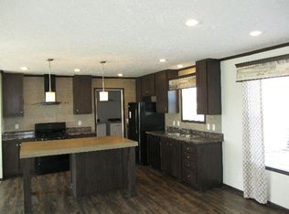 23216 Marsh, New Boston, MI 48164