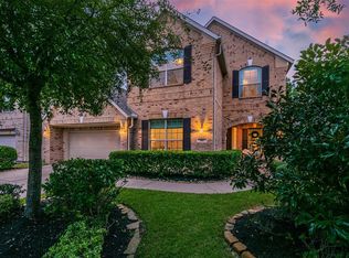 102 N Pinto Point Cir, The Woodlands, TX 77389