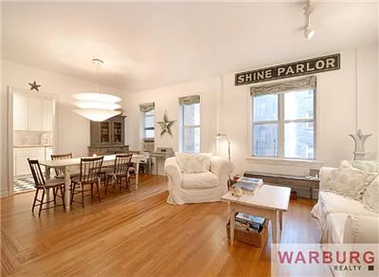 Sold by Warburg | media 1