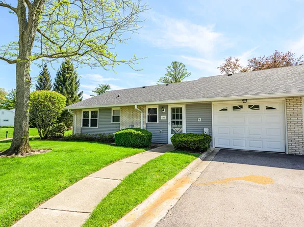 7303 Chevy Chase Ct #50, Fox Lake, IL 60020