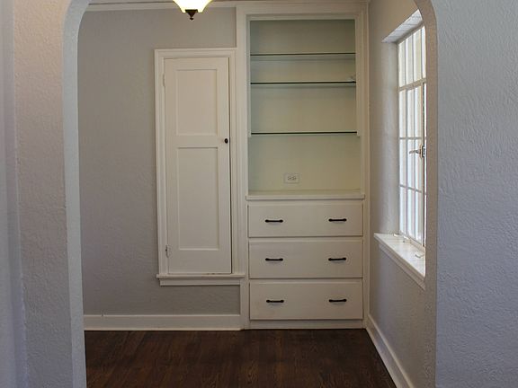 Dining room or home office