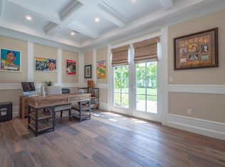 17516 Margate St, Encino, CA 91316