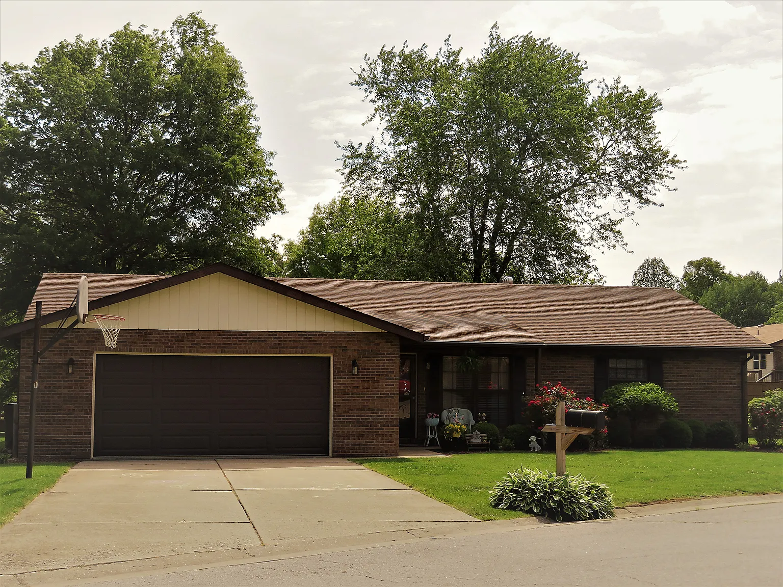 30 Viburnum Dr photo 1