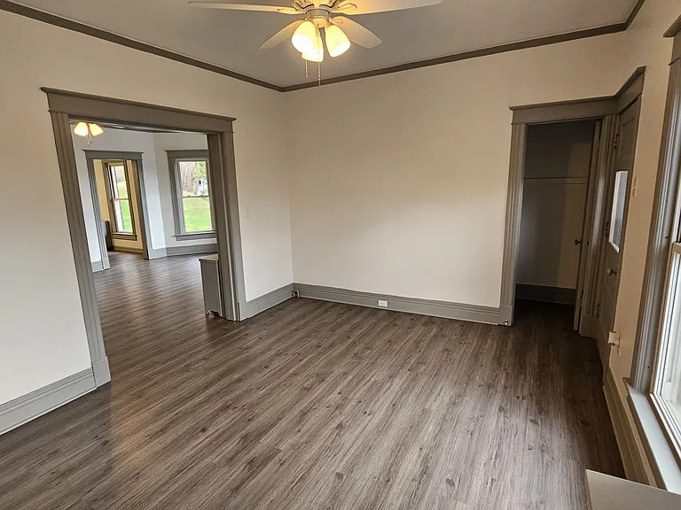 412 E Main St #2 — Photo 13