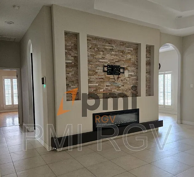 1907 Audrey Dr — Photo 7