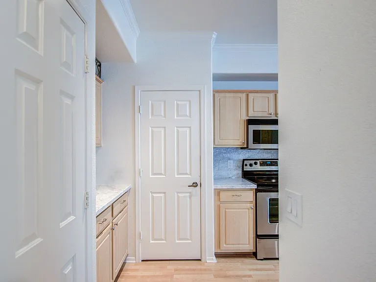 435 W Rio Salado Pkwy #208 — Photo 19