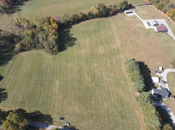 1010 Robertson Rd, Russell Springs, KY 42642