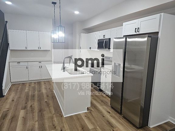 5th image of 2826 N Park Ave