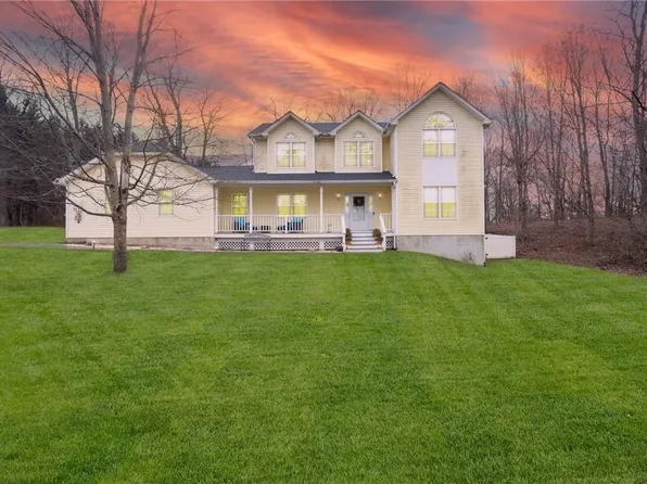 161 Gold Road, Poughquag, NY 12570