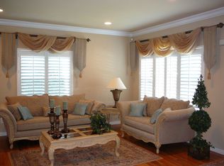 17 Sunflower Ridge Rd, South Setauket, NY 11720