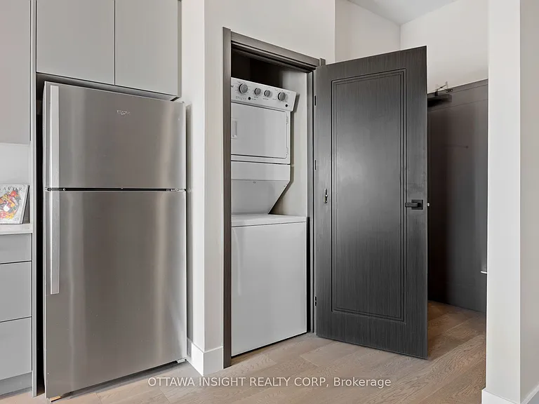 180 Kanata Ave #1M — Photo 12