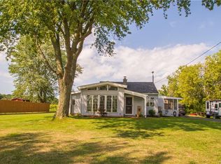 4895 Upper Mountain Rd, Lockport, NY 14094