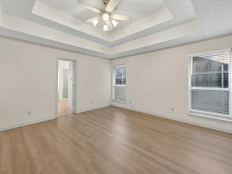 3509 Edgehill Dr — Photo 16